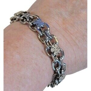 Vintage 70s Four Leaf Clover Double chain Floral Embossed Charm Bracelet  7 Inch